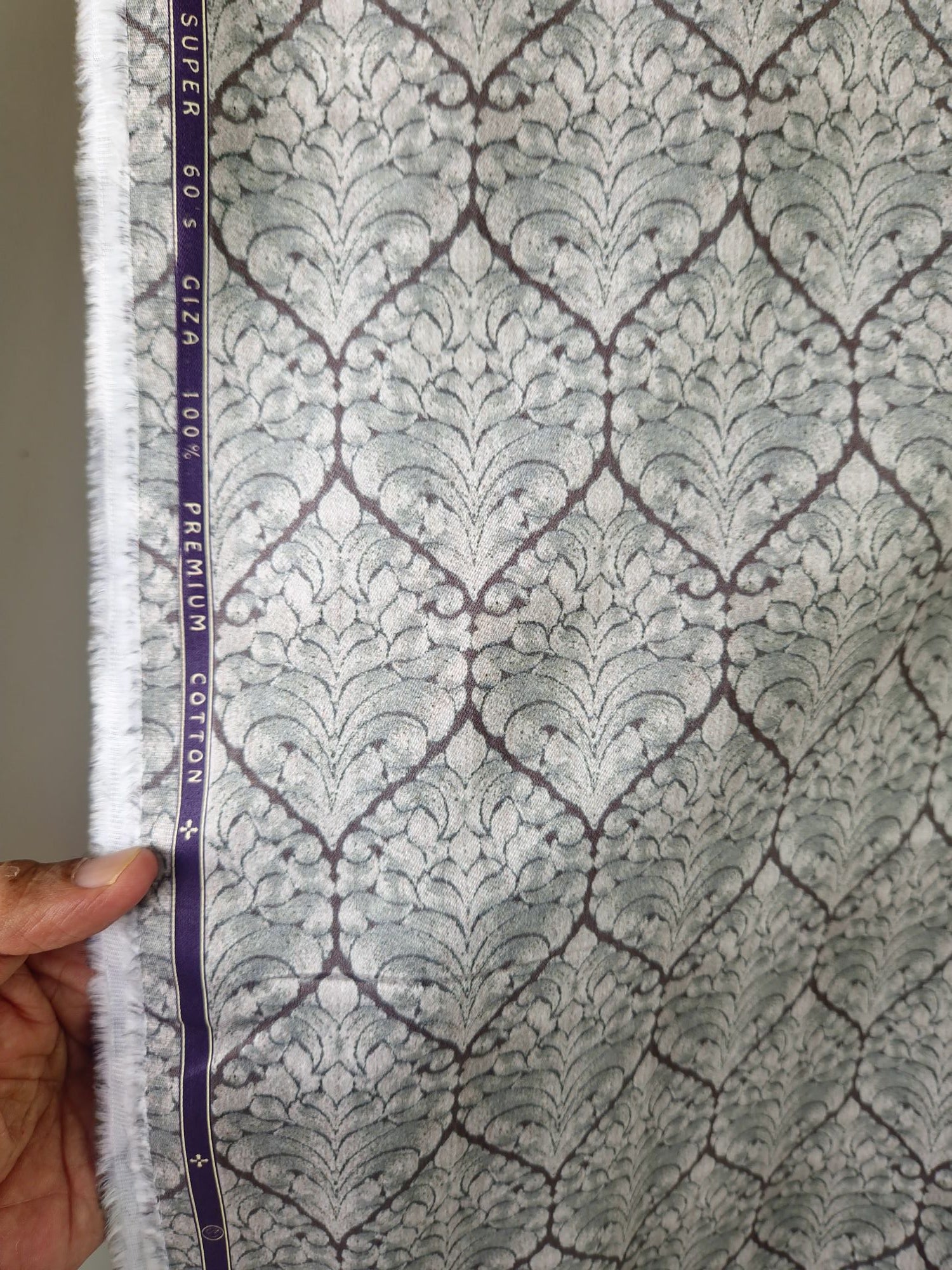 Isabella Collection: Premium 100% Giza Cotton - Super 60s Elegant Damask Print