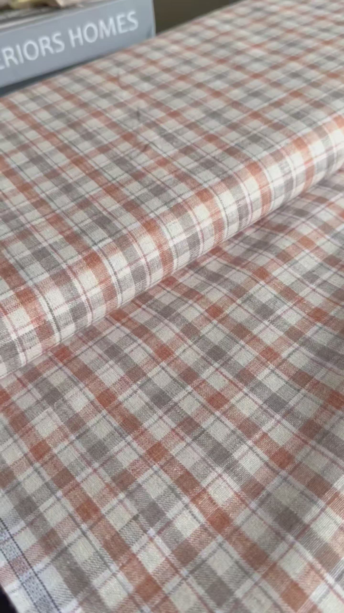 Premium 60 Lea Earth-Tone Plaid Cotton-Linen Blend
