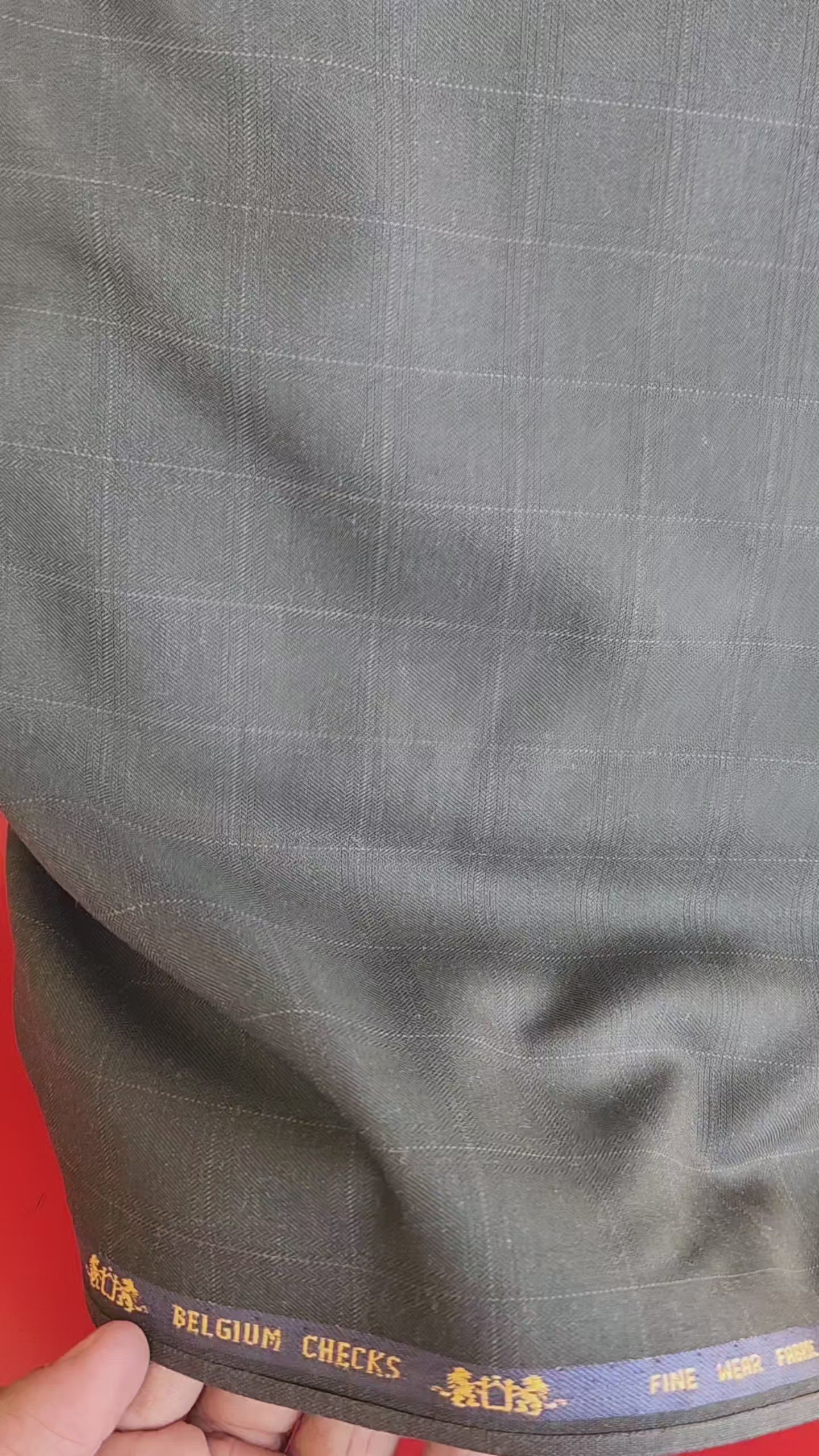 Premium Charcoal 
Belgium Checks Fine  Suiting Fabric