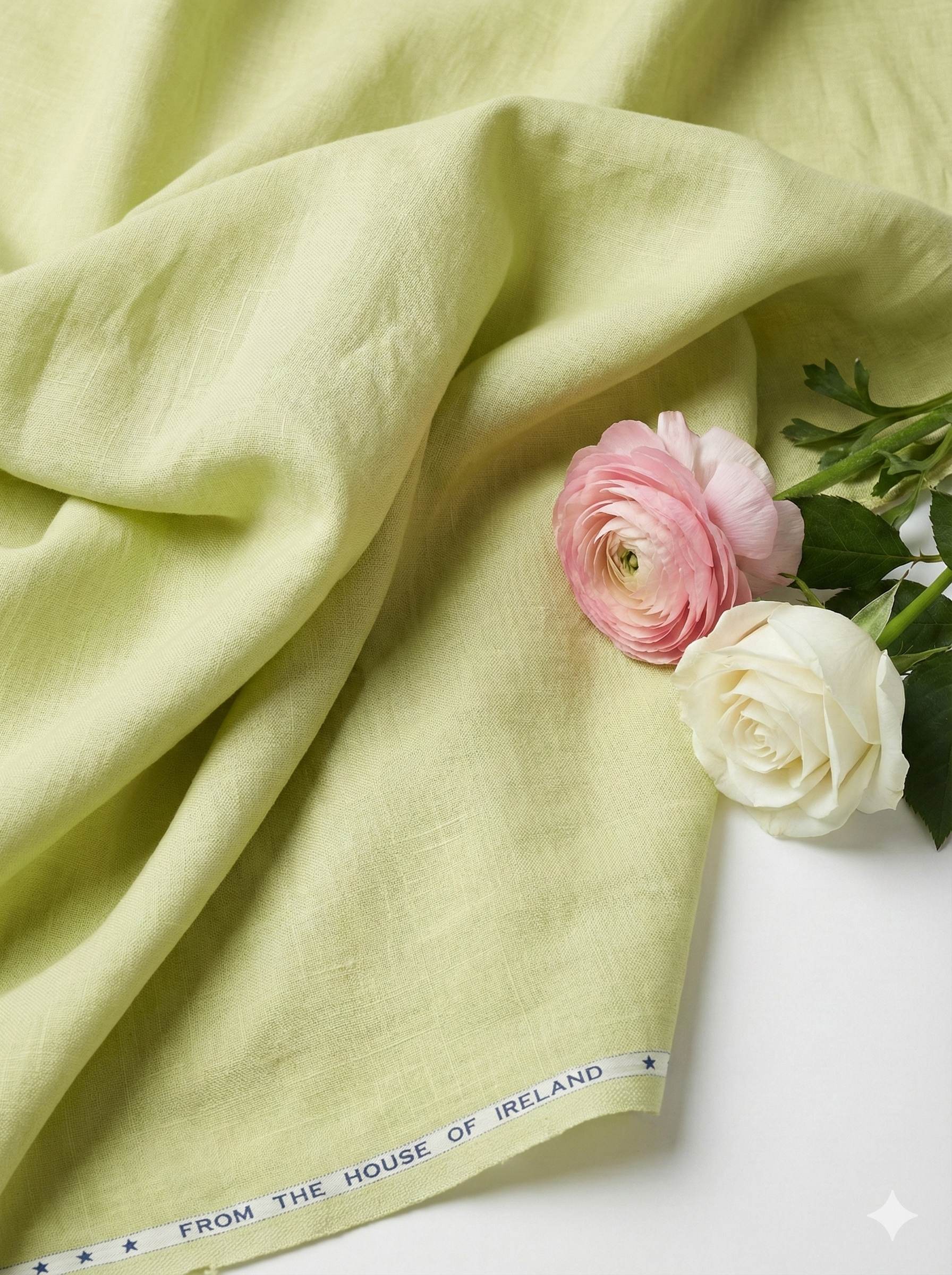 Light Green 100% Pure Cotton Linen Fabric (70 lea)